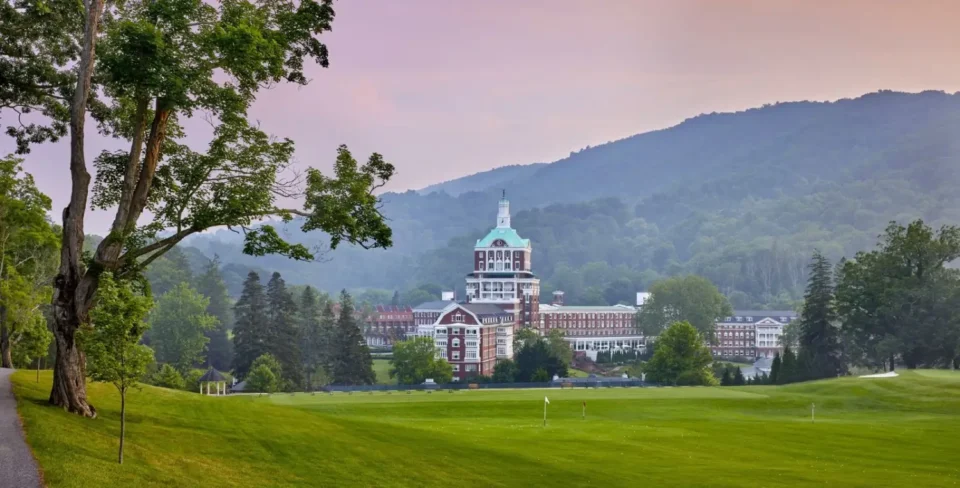Top Hotel for Romantic Proposal