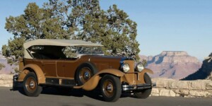 Harvey Car in front of the Grand Canyon